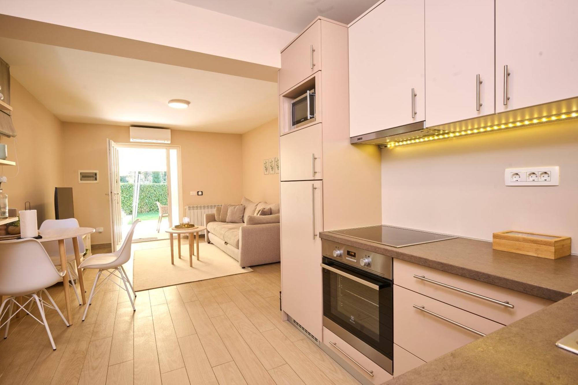 Apartments Martello Garden Poreč Extérieur photo
