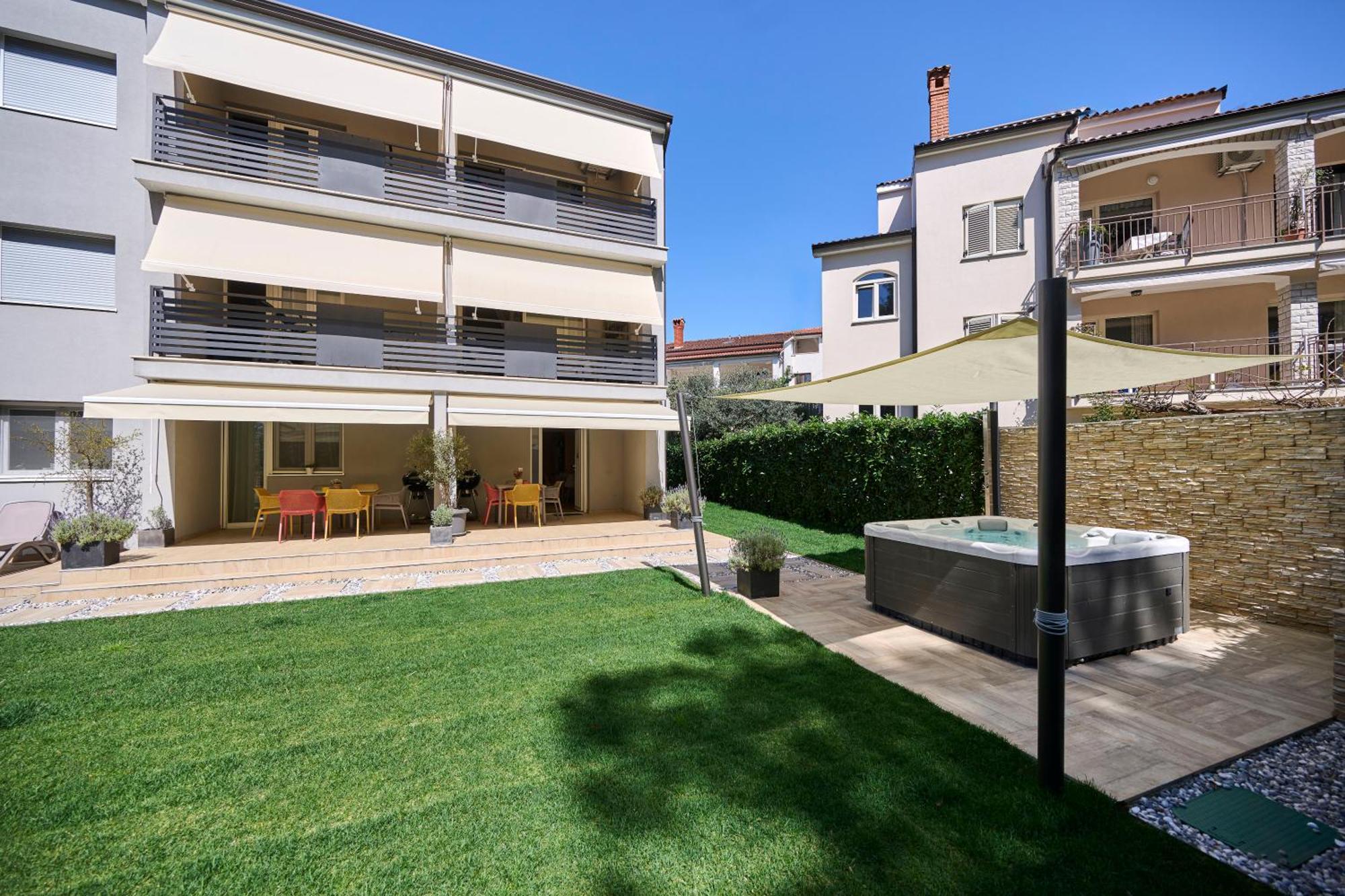 Apartments Martello Garden Poreč Extérieur photo